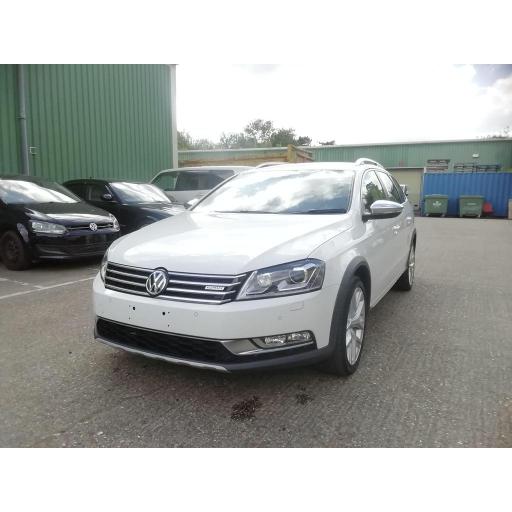 Volkswagen Passat 2.0 TSI Sport DSG Euro 5 5dr - 44829 Miles