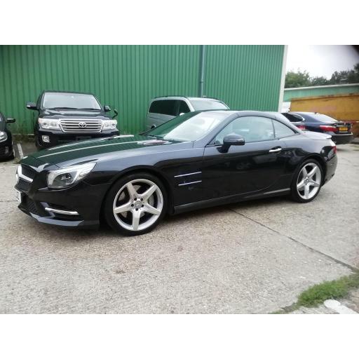 Mercedes-Benz SL 4.7 SL500 V8 BlueEfficiency G-Tronic Euro 5 (s/s) 2dr - 18,390 miles